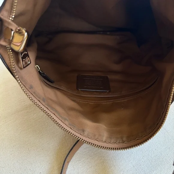 Coach Brown Leather Women's Bag - Picture 8 of 11
